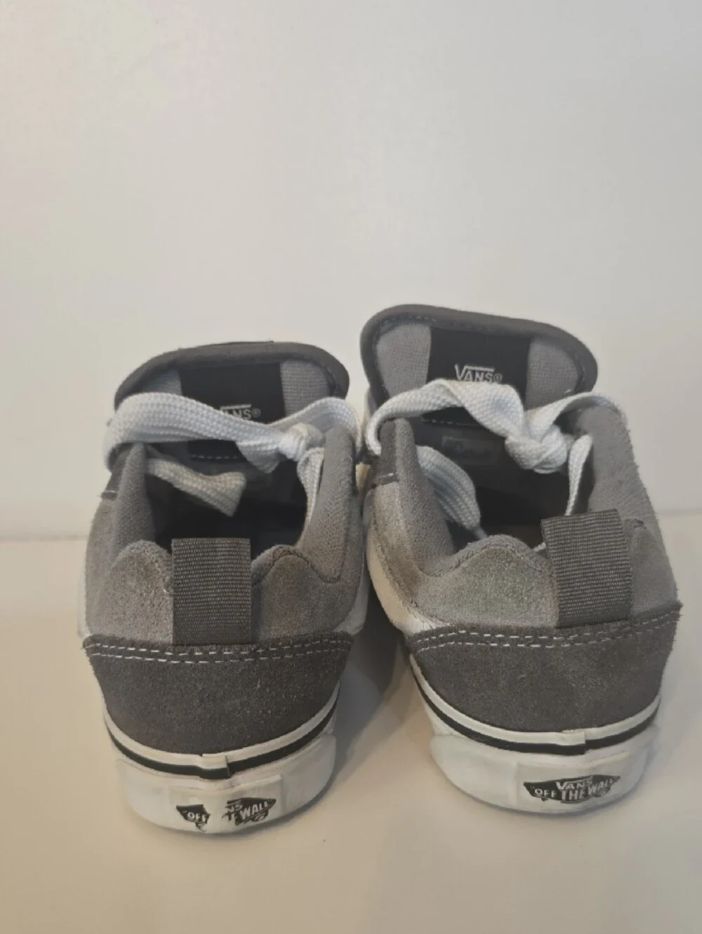 Vans Kids Gray and White High-Top Skate Sneakers Little Kids 13
